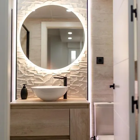 Luxury Center Granada, Parking Free Apartment *