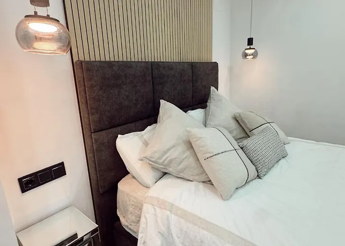Luxury Center Granada, Parking Free 아파트 *